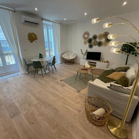 Superbe T3 en plein Centre Ville rénové avec goût! Béziers Exterior foto