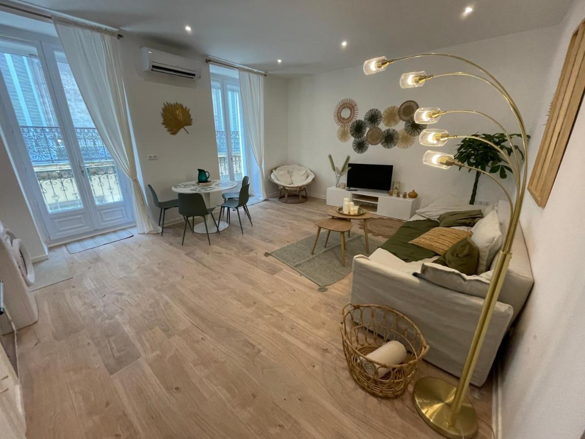Superbe T3 en plein Centre Ville rénové avec goût! Béziers Exterior foto